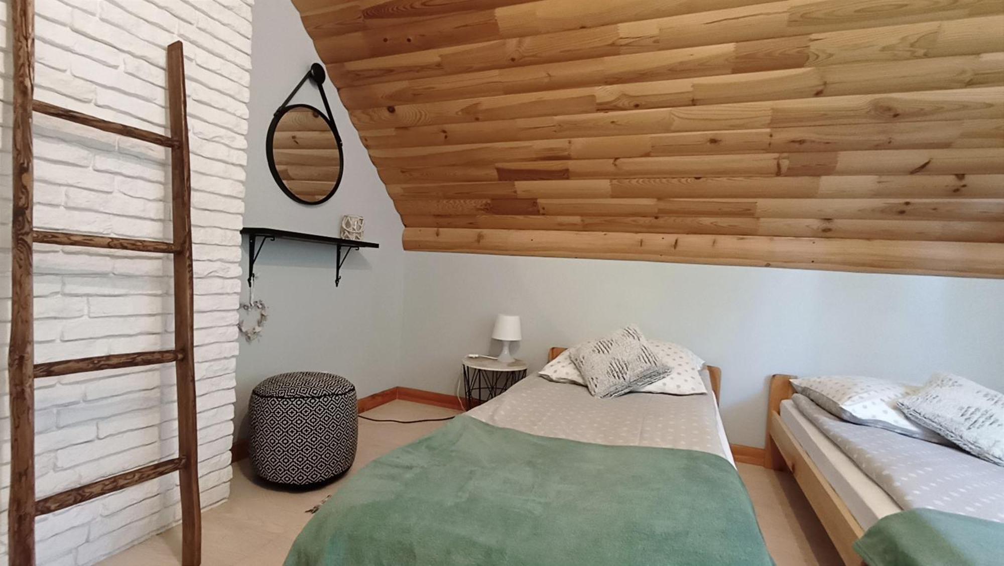 Zacisze Drwala Guest House Lutowiska Room photo