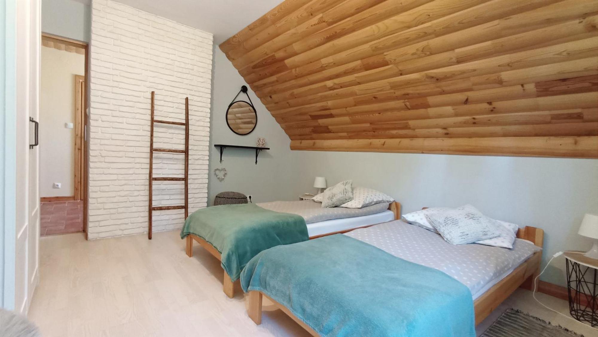 Zacisze Drwala Guest House Lutowiska Room photo